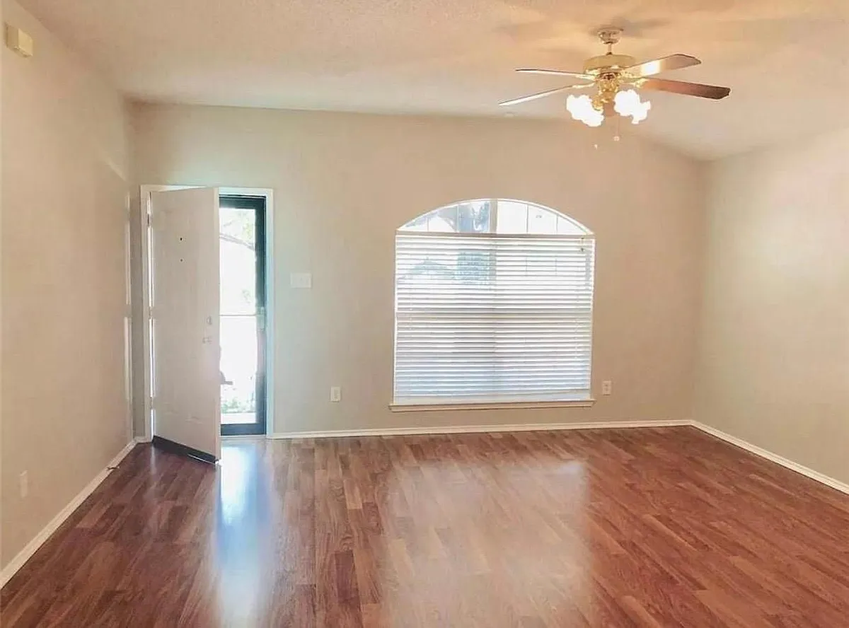 Building Photo - 6706 Dusty Ridge Trl