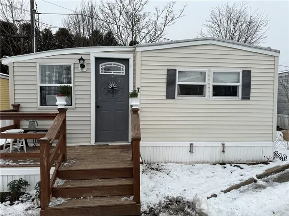 242-7 Manton St, Pawtucket, RI 02861