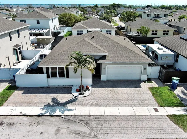 27601 SW 134th Ct, Homestead, FL 33032