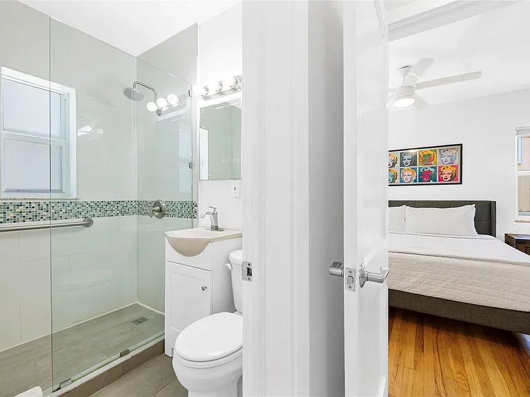 3015 Seville St #6 — Photo 19