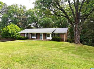 560 Shoshone Dr, Montevallo, AL 35115