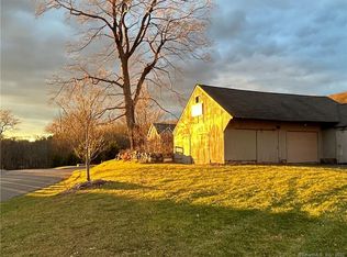 2 Elwell Rd, New Fairfield, CT 06812