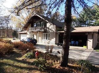 8571 S Whitton Rd, Hanover, IL 61041