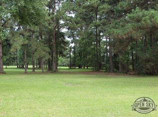 00 S Olive St, Gladewater, TX 75647