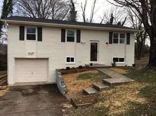 1318 Scotsbury Cir, Knoxville, TN 37919