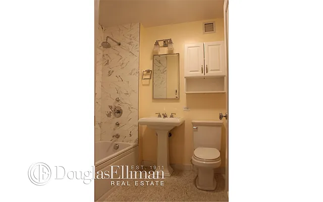 Rented by Douglas Elliman | media 34