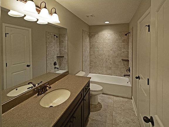 464chestnuthill Bath3