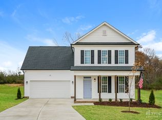 121 Fish Whistle Ct, Benson, NC 27504