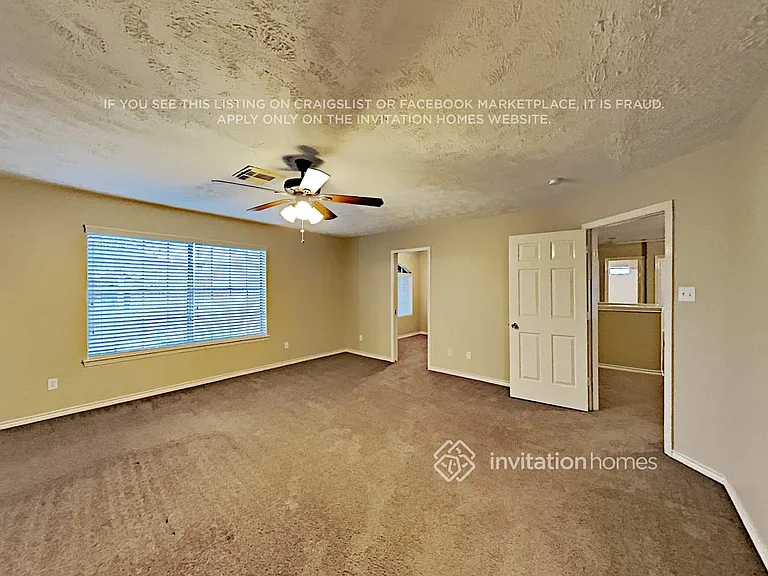 2721 Leroy St — Photo 11