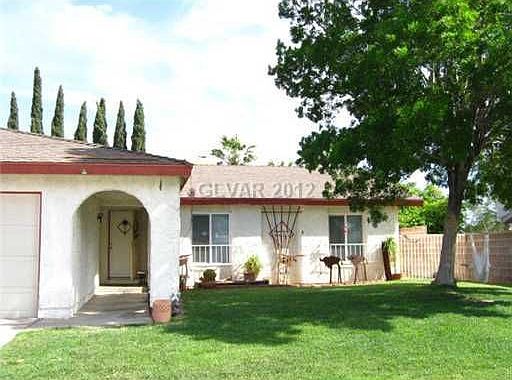 2nd image of 633 Del Prado Dr