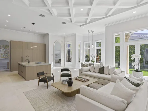 1010 Grand Court, Highland Beach, FL 33487