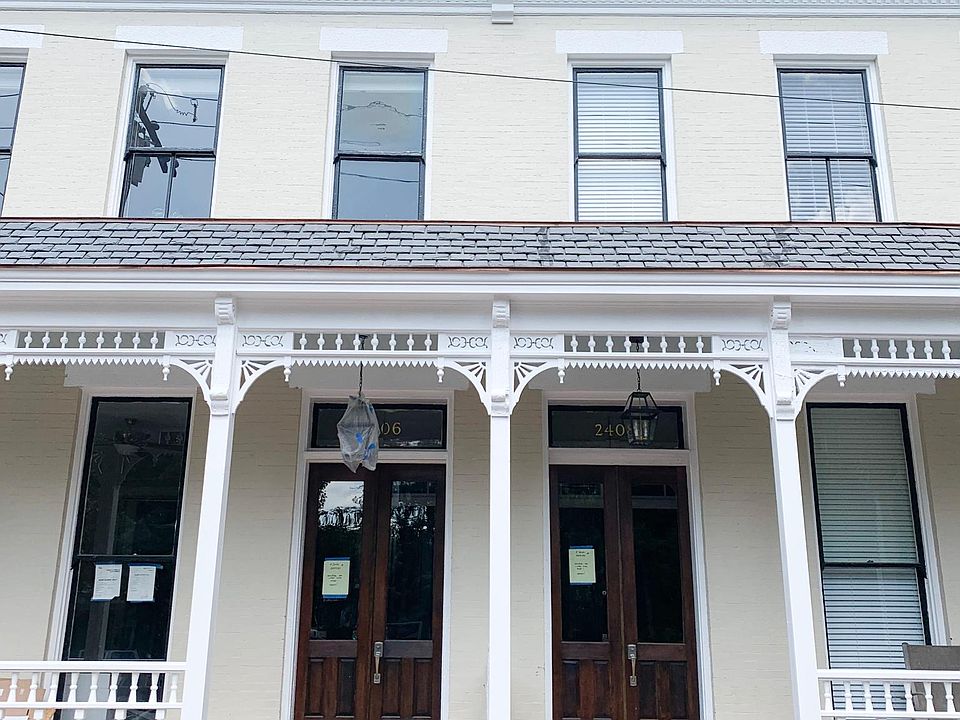 1st image of 2406 E Clay St #1