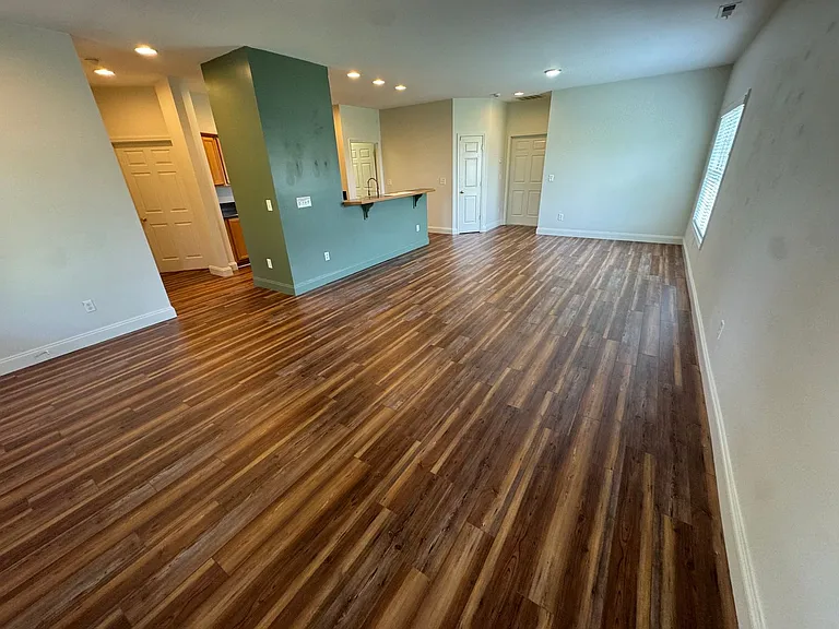111 Hatleyberry St — Photo 4