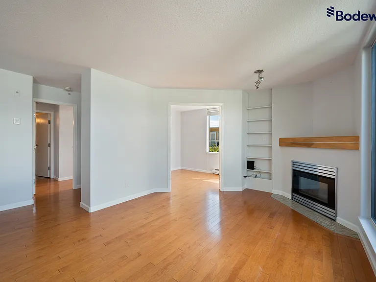 2255 W 4th Ave — Photo 6