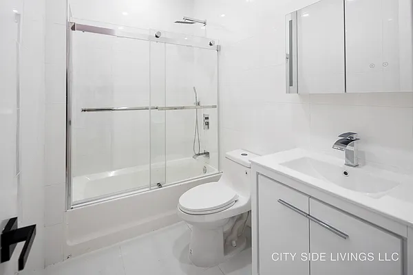 Rented by Artur Gutman, LREB | media 6