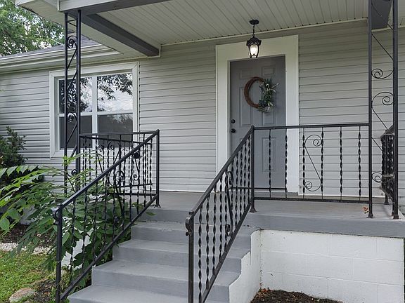 5th image of 544 Stones River Rd