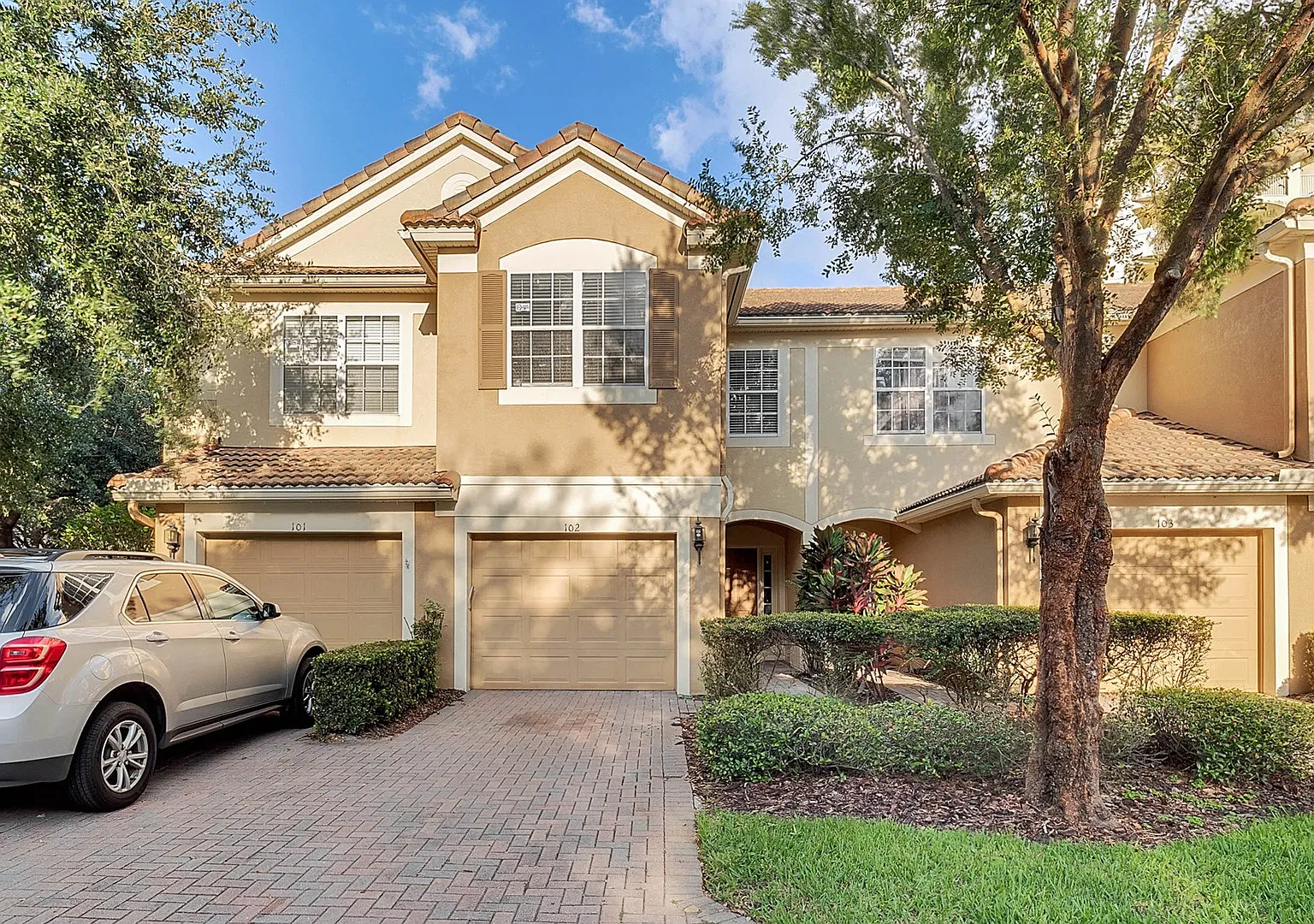 Stonebridge Lakes - 6302 DD 102 — Photo 2