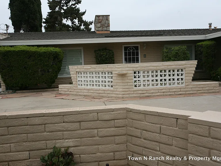 1526 Sundial Ter — Photo 3