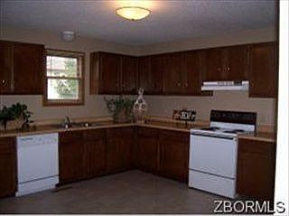 1st image of 399 Johnathan Ln