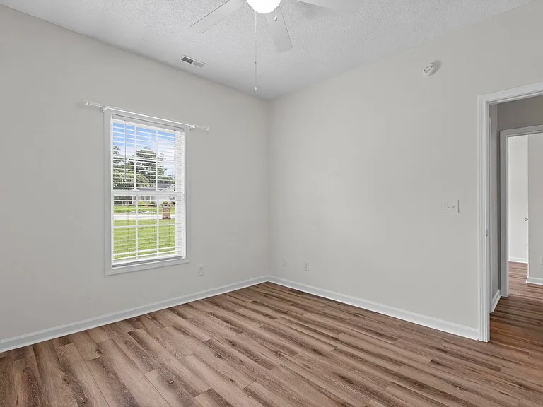 506 Cedar Ave — Photo 13