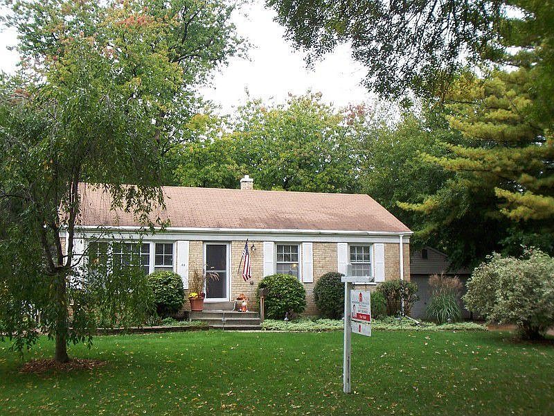 1st image of 44 N Elmwood Ave