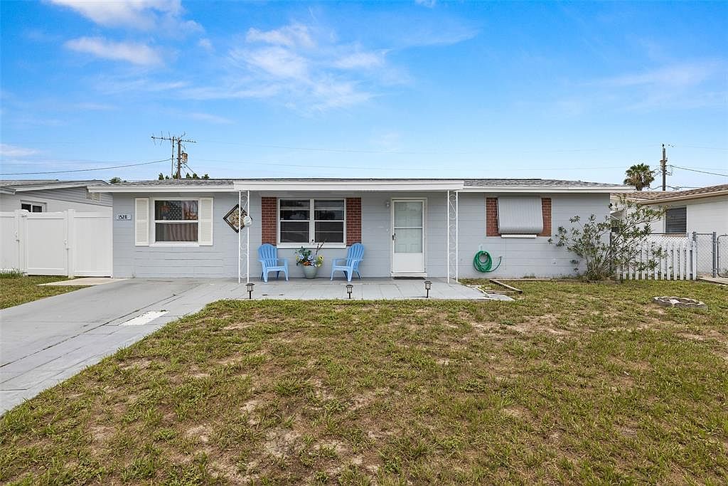 1528 Landau St, Holiday, FL 34690 Zillow