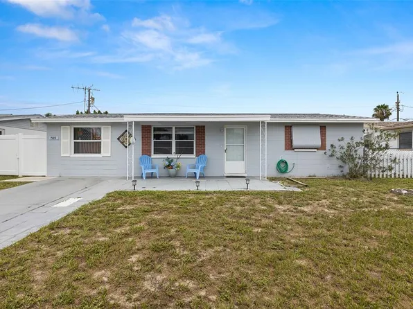 1528 Landau St, Holiday, FL 34690