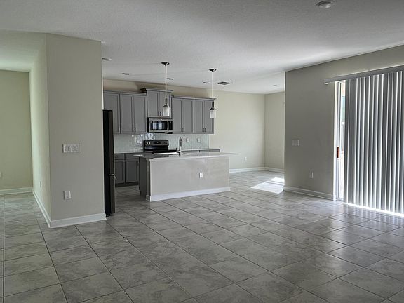 4th image of 2961 Nottel Dr