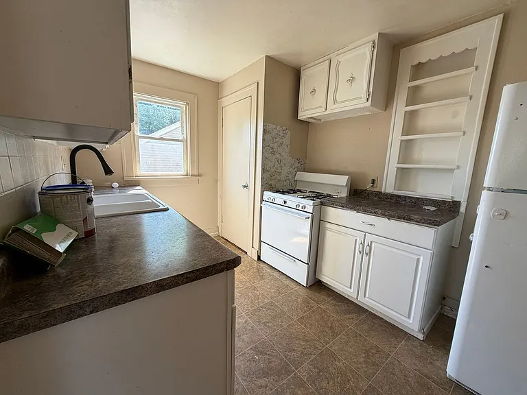 1771 Harrison Ave — Photo 7