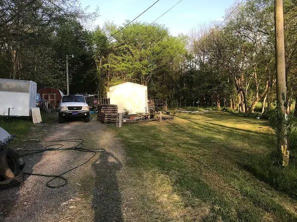 334 Richardson Hollow Ln, Gainesboro, TN 38562