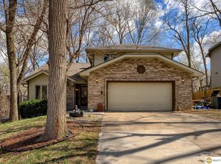 11909 Jake Cir, Papillion, NE 68133