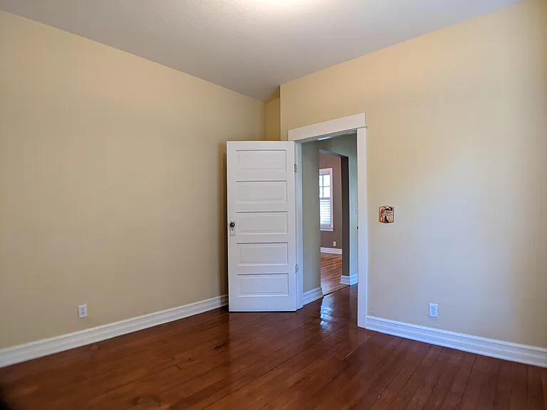 1827 N Skidmore St — Photo 14