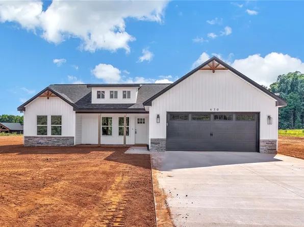 230 Old Fork School Rd, Townville, SC 29689