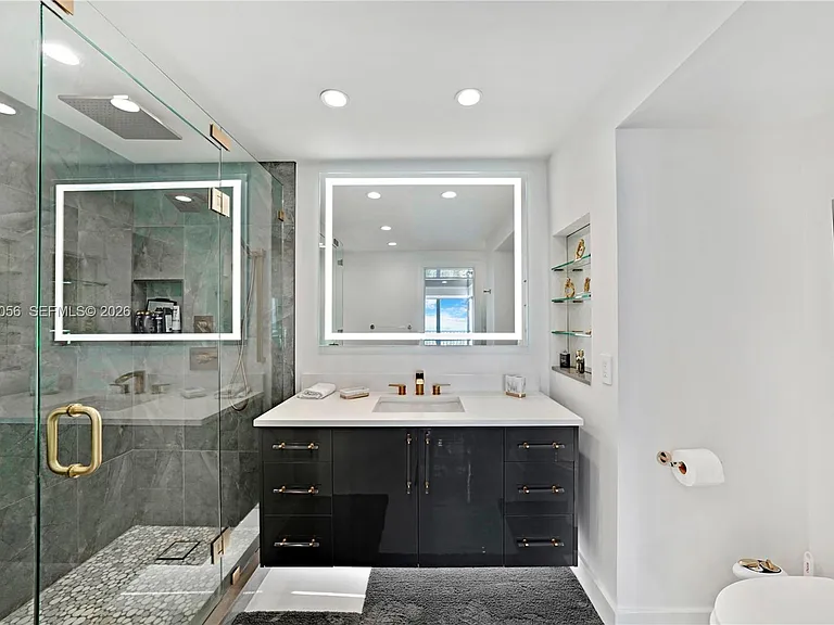 4020 Galt Ocean Dr #1801 — Photo 34
