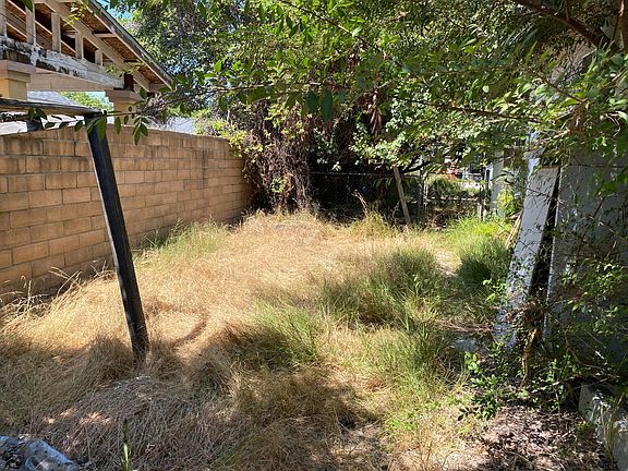 3rd image of 1301 E Portner St