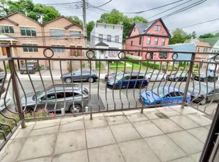 66-31 58th Ave #2RR, Maspeth, NY 11378