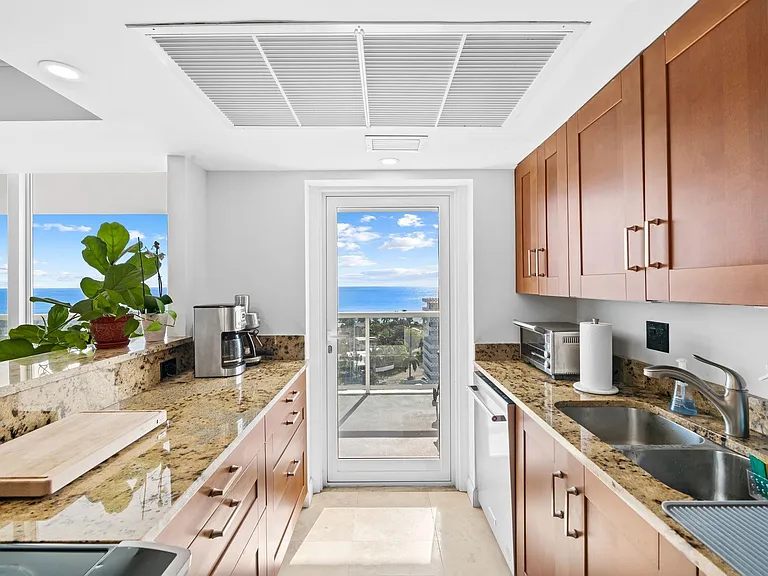2841 N Ocean Blvd #1508 — Photo 7