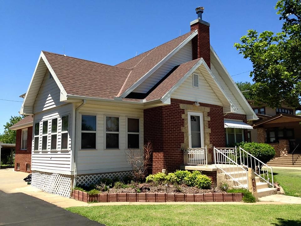 Front Left View of Home