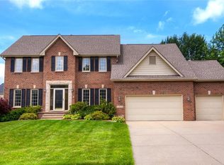1854 NW 150th Ct, Clive, IA 50325
