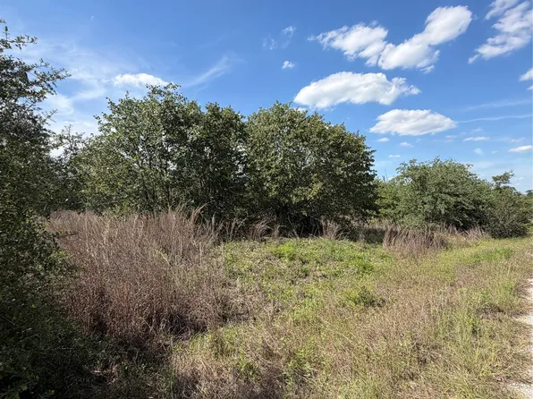 N Mockingbird Ln, Bastrop, TX 78602