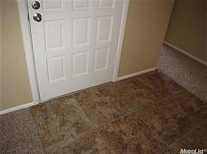 3rd image of 1903 W Sheridan Way