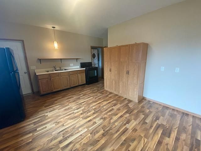 1st image of 109 1/2 Avenue