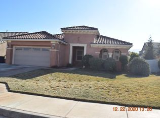 910 Valerie Ln, Tehachapi, CA 93561