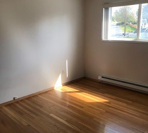 4th image of 27220 83rd Dr NW #6