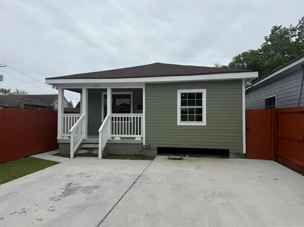 3111 Diana St, New Orleans, LA 70114