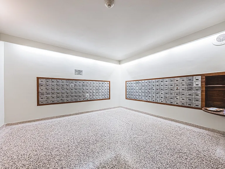 370 Ridelle Ave — Photo 25