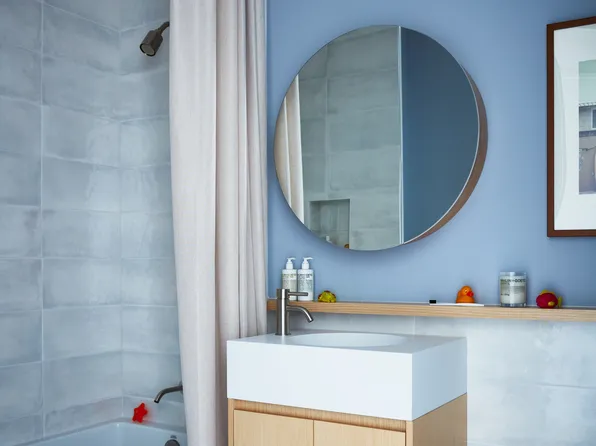 30 Front Street image 13 of 37