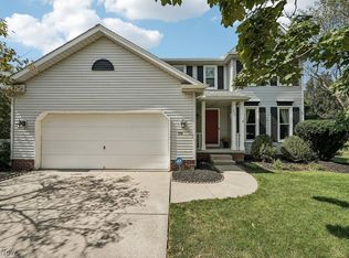 926 Admore Dr, Kent, OH 44240
