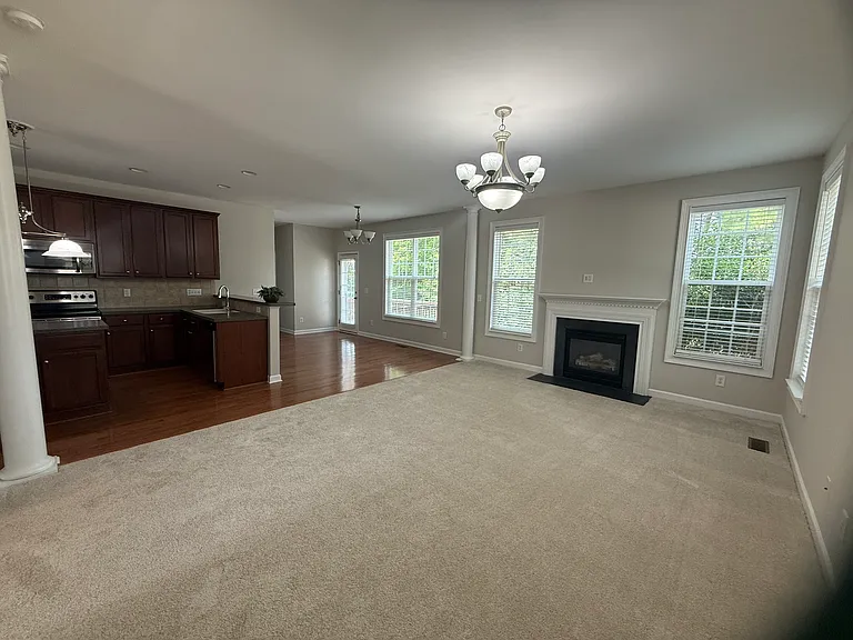 225 Stoke Hammond Ct — Photo 9