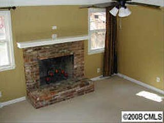 4th image of 1210 Westmoreland Dr